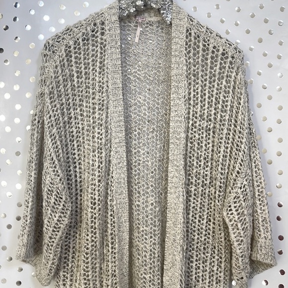 FREE PEOPLE | Cardigan Silver Colored Cardigan - Picture 1 of 10